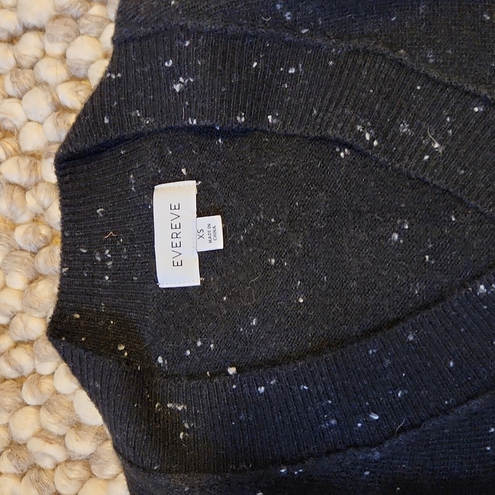 Evereve Harlowe black marled V-neck pullover sweater XS